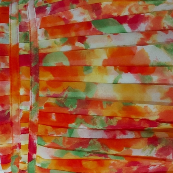 Forever 21 Pleated Floral Miniskirt - Picture 2 of 6